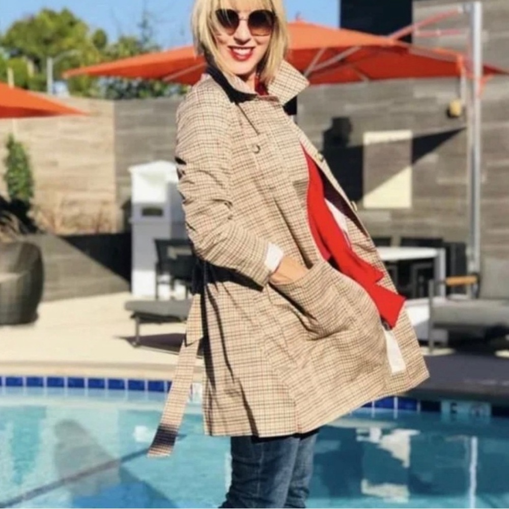 New! 💫 Cabi Sherlock Houndstooth Trench 🕵️♀️🔎 - Picture 11 of 14